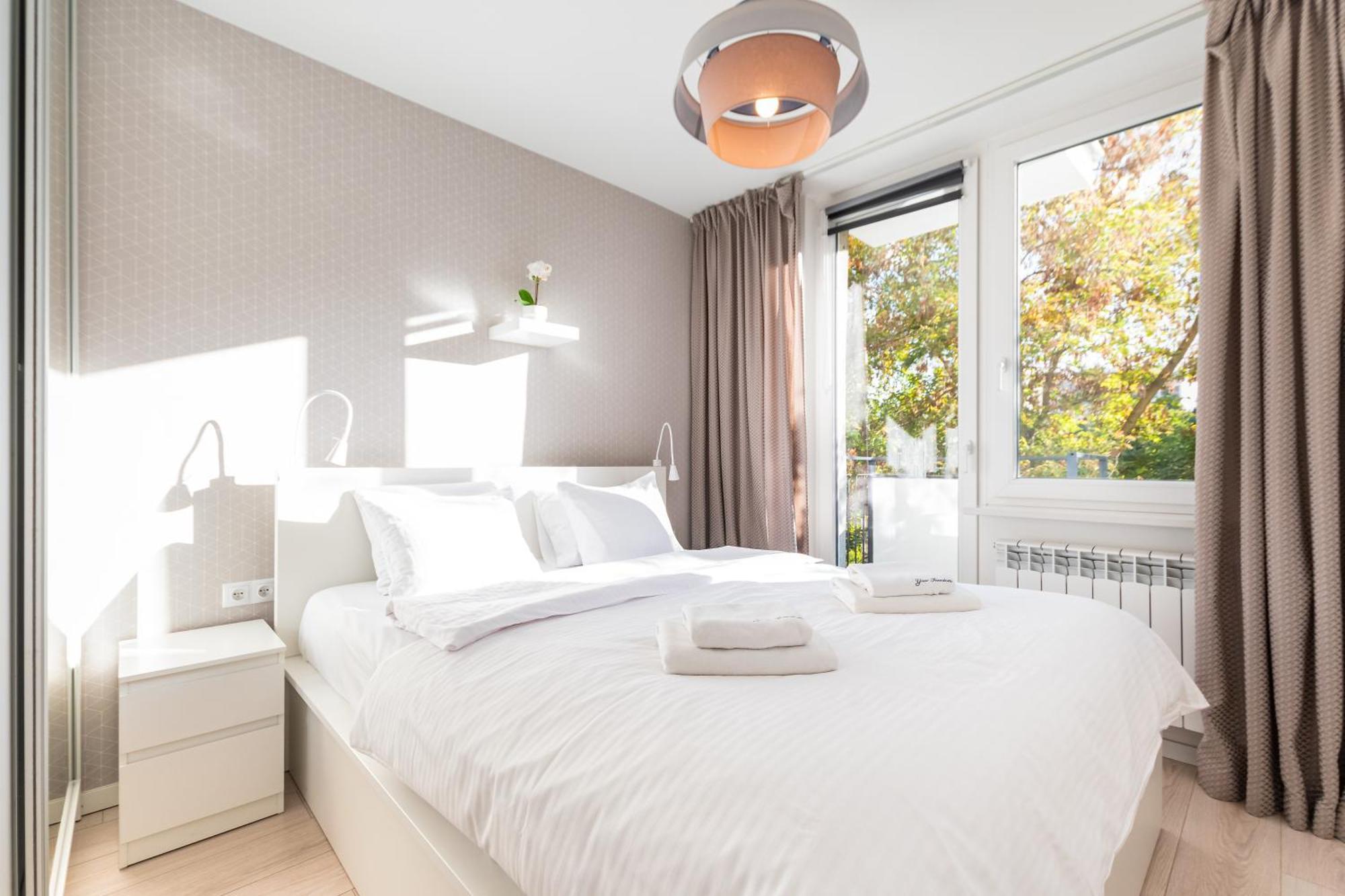 Etiudy Rewolucyjnej By Your Freedom Apartament *