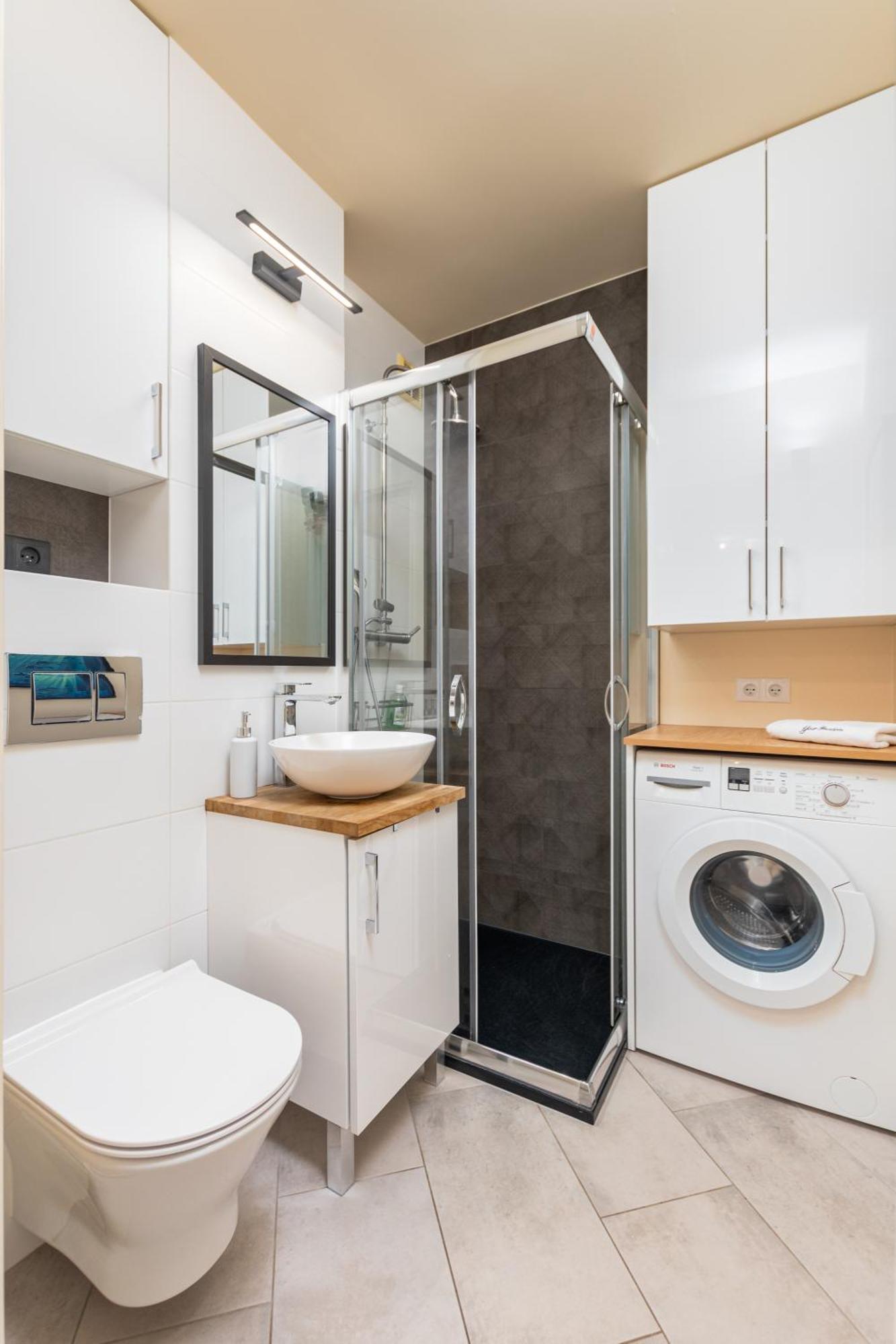 Etiudy Rewolucyjnej By Your Freedom Apartament *